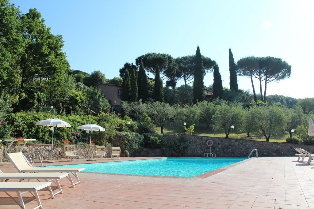 Villa Agostoli Сиена Экстерьер фото