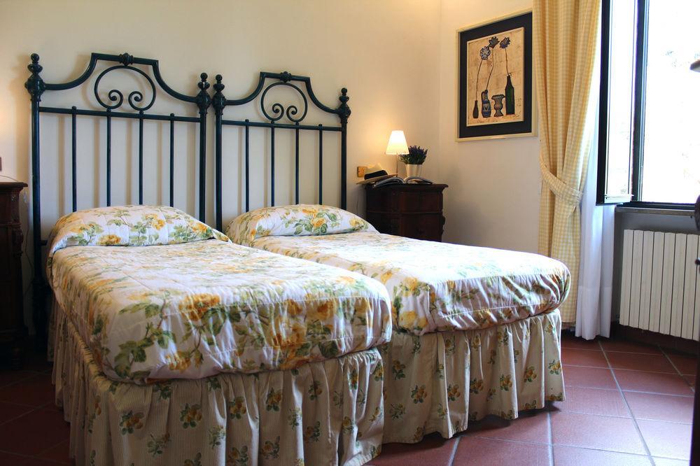 Villa Agostoli Сиена Экстерьер фото