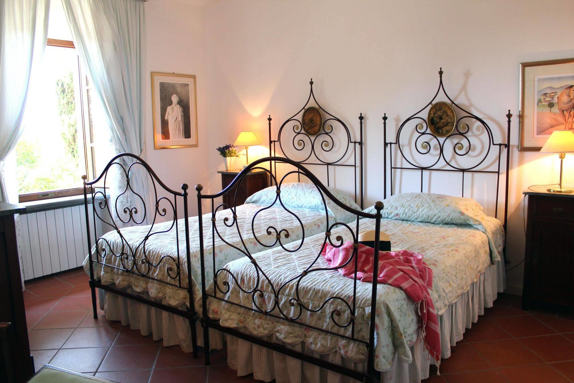 Villa Agostoli Сиена Экстерьер фото